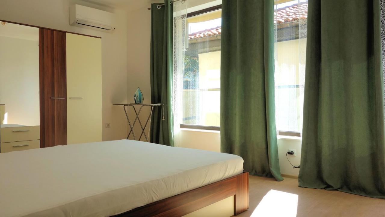 Sea Garden Marina 3 Apartment Varna Dış mekan fotoğraf