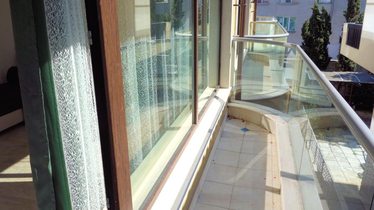 Sea Garden Marina 3 Apartment Varna Dış mekan fotoğraf
