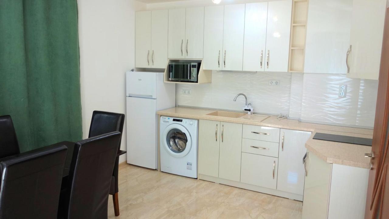 Sea Garden Marina 3 Apartment Varna Dış mekan fotoğraf